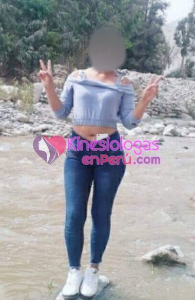 Jana 19 amos una chica súper complaciente