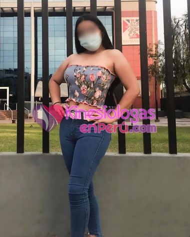 Una chica muy erótica y ardiente que te cautivará en el Británico