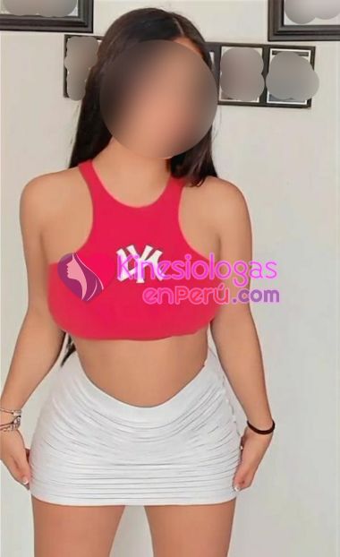 EL MEJOR SEXO ORAL SOY UNA MUJER CON VAJINA AJUSTADITA