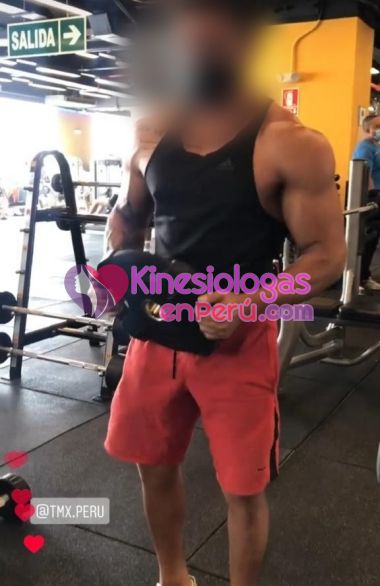 Hola bb soy Saúl un chico simpático de cuerpo atlético fitness