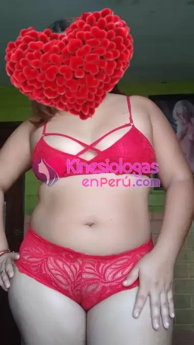 luz 970 427 696, flaquita de redonditas tetas y culito de perita.